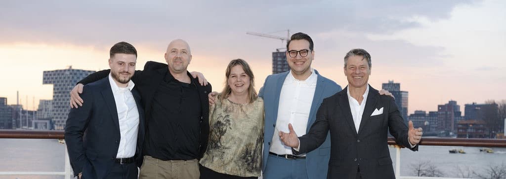 Exclusive photos from our new Shipping & Barging Rotterdam headquarters inauguration!