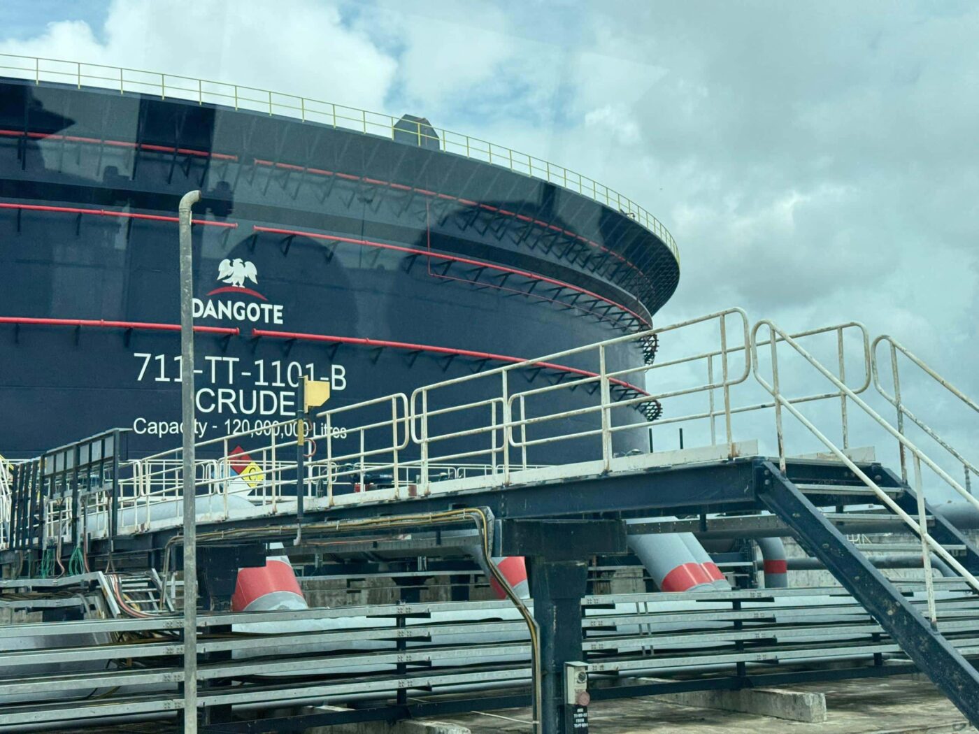 Dangote Refinery exports first PMS shipment to Cameroon